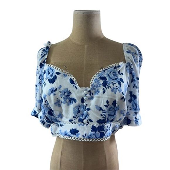 NWT!!"Love By Design"ONLY TOP,Puff Sleeve,Cottage,Floral,Puff Sleeves,Blue Roses - Picture 1 of 8